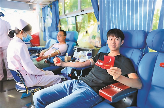互联网养老_养老产业 养老地产_家庭养老与社会养老
