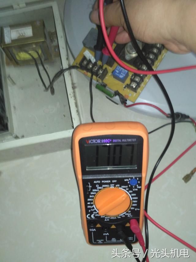 应急疏散灯安装_应急疏散指示标识灯_智能应急灯