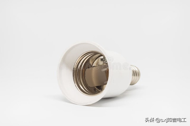 教你自己如何安装室内的照明电路，简单好学