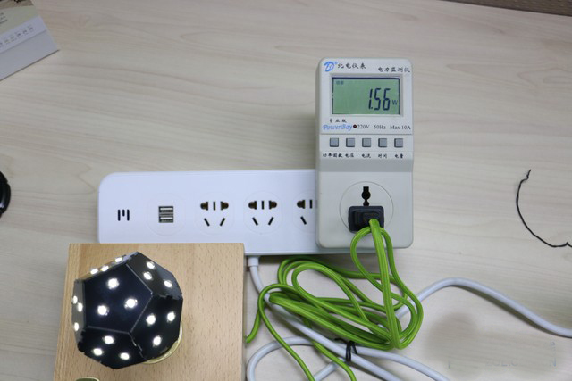 Nanoleaf LED台灯用电量实测