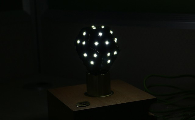 Nanoleaf LED台灯用电量实测