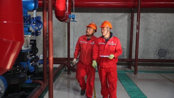 东营：新设备 新技术保障中心城区600余个小区迎接“供暖季”