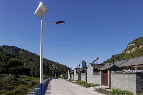 山西太原100w太阳能路灯
