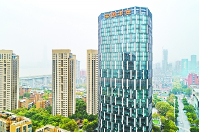武汉逾40座楼宇年纳税过亿元，最牛一栋在江岸年纳税14亿元