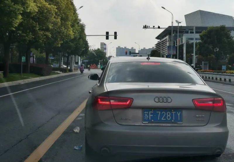 声光报警灯_戴尔开机7声报警_电脑报警一长声