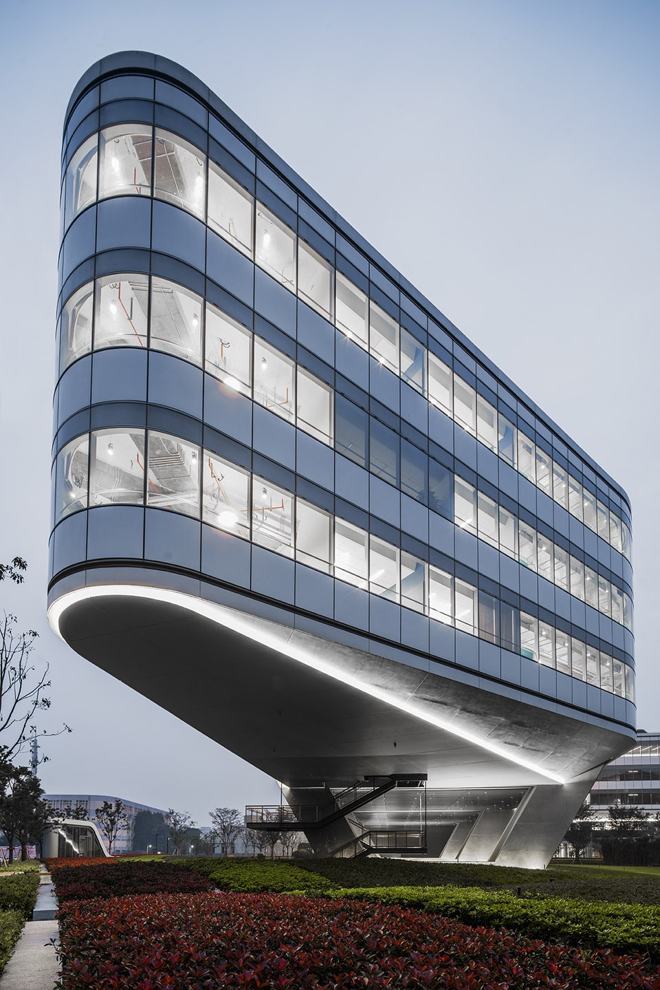 南京名门楼宇设备有限公司_图解智能建筑控制系统系列丛书楼宇设备控制系统_江森自控楼宇设备