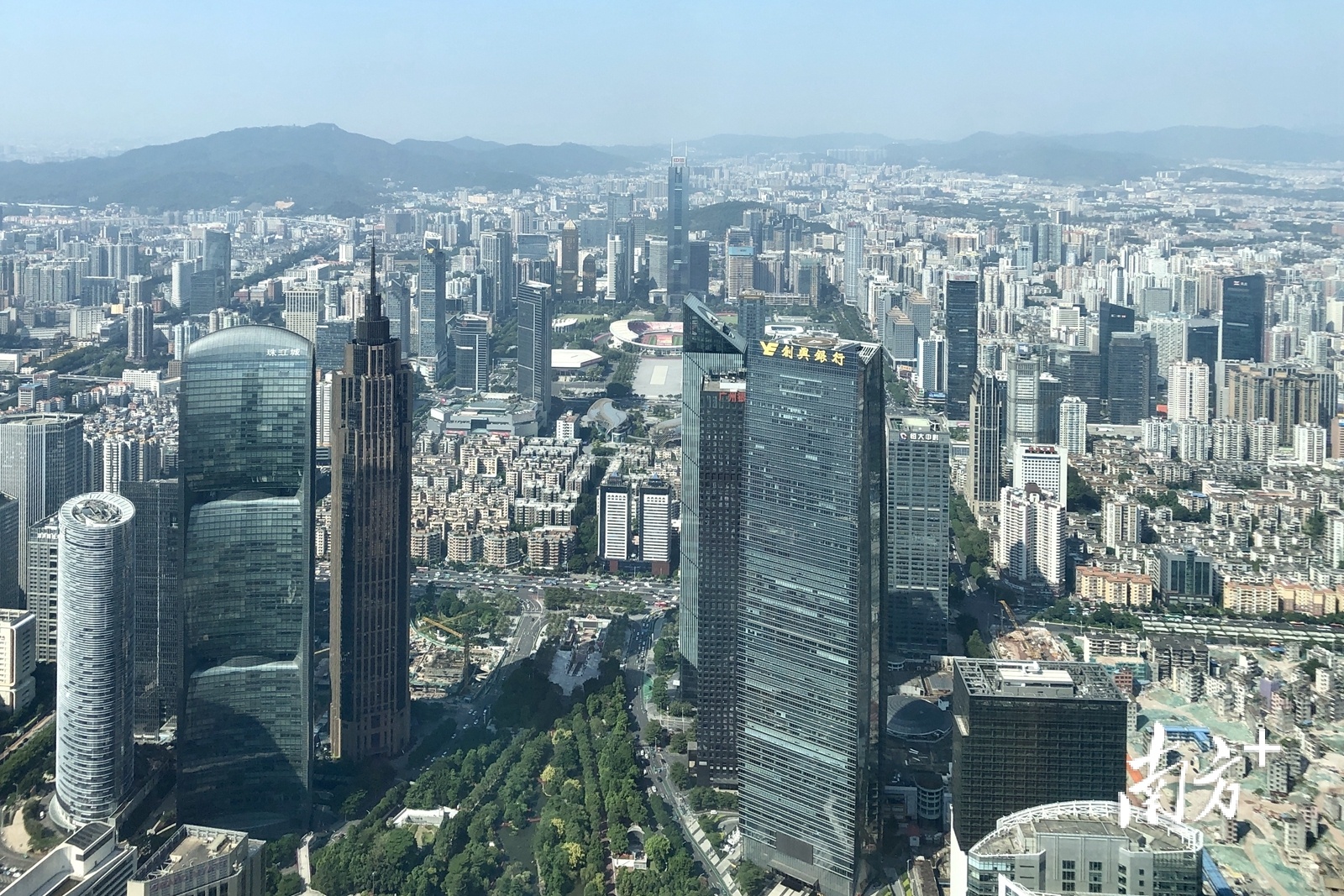 广州楼宇经济：“攀登向上的力量”如何激发城市新活力？