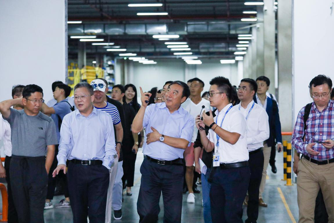 苏宁领跑智慧零售新格局 场景互联网成零售下半场必争之地