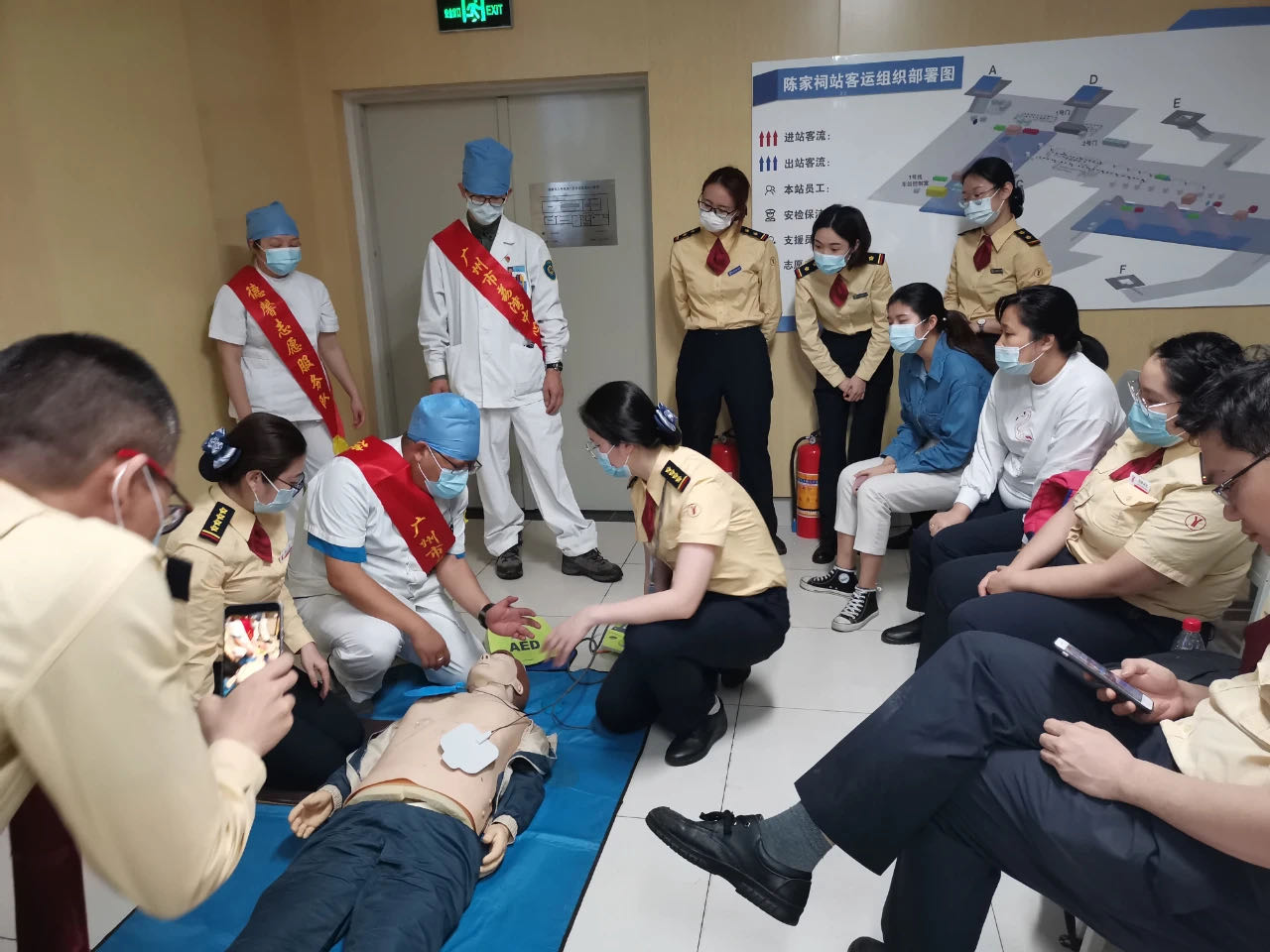 广州 楼宇经济_广州气动自控飞机_广州楼宇自控