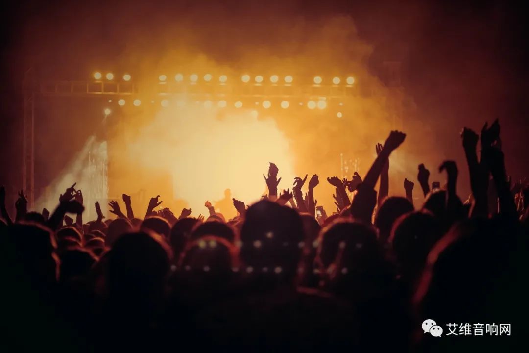 舞台灯光特色及常见配置——阜新声艺视听