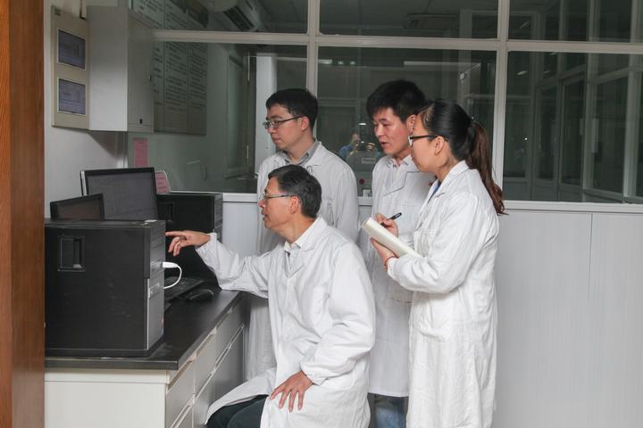 医药生产更绿色！杭师大教授这个发明带动山区村民致富