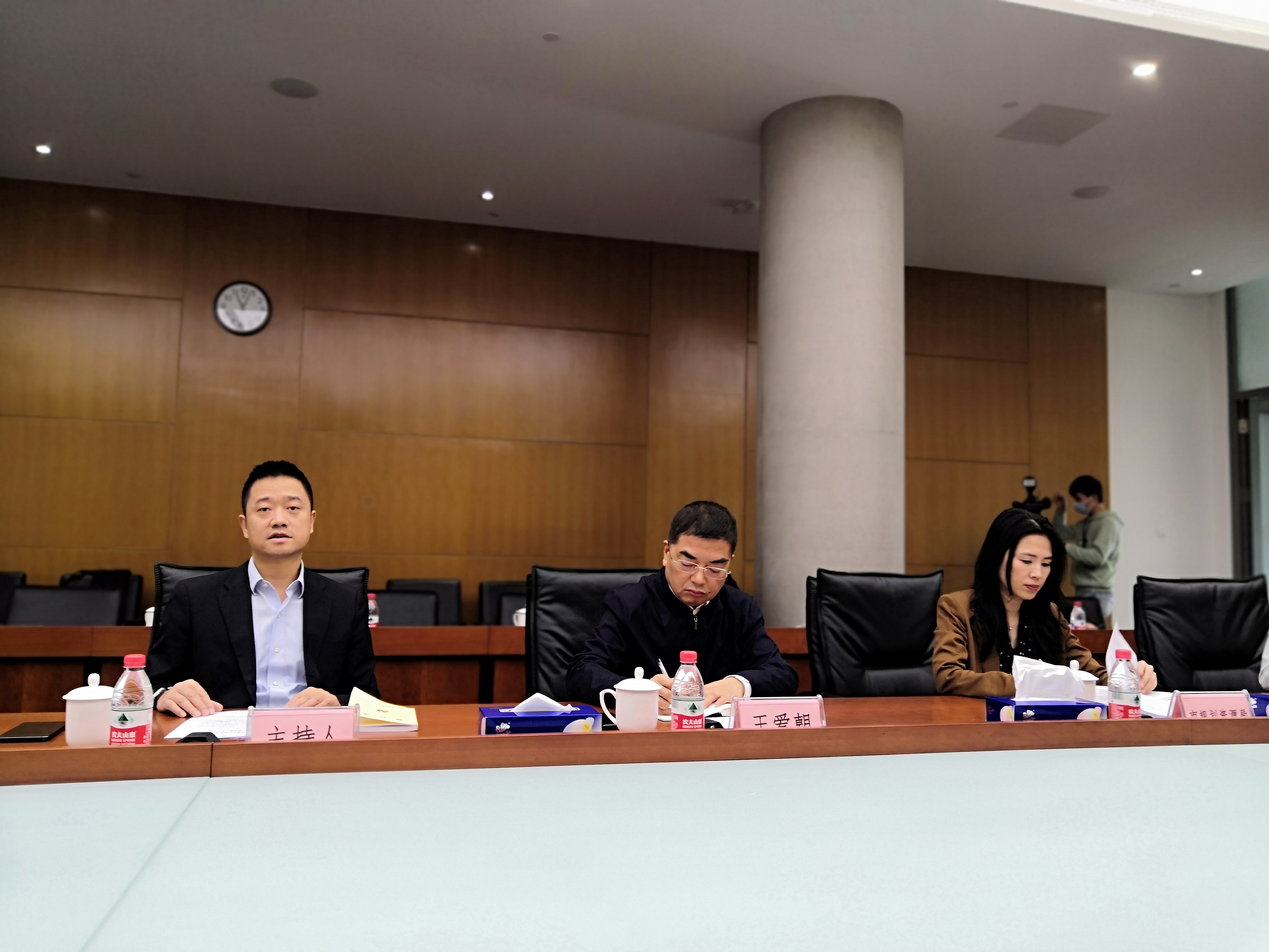 深圳工业楼宇及配套用房下月起“限购”，提高准入门槛护航实体经济