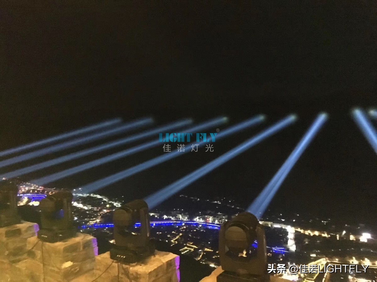 440W防水光束灯闪耀阿坝州古城灯光秀