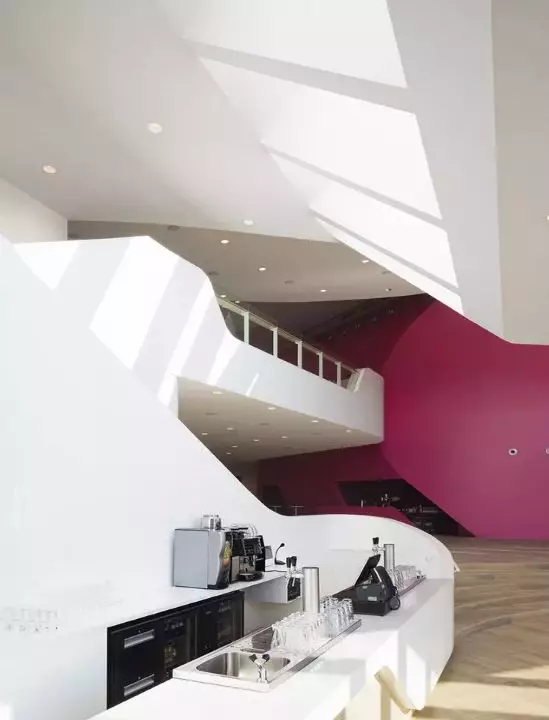 BIM在异形建筑设计中的应用案例赏析