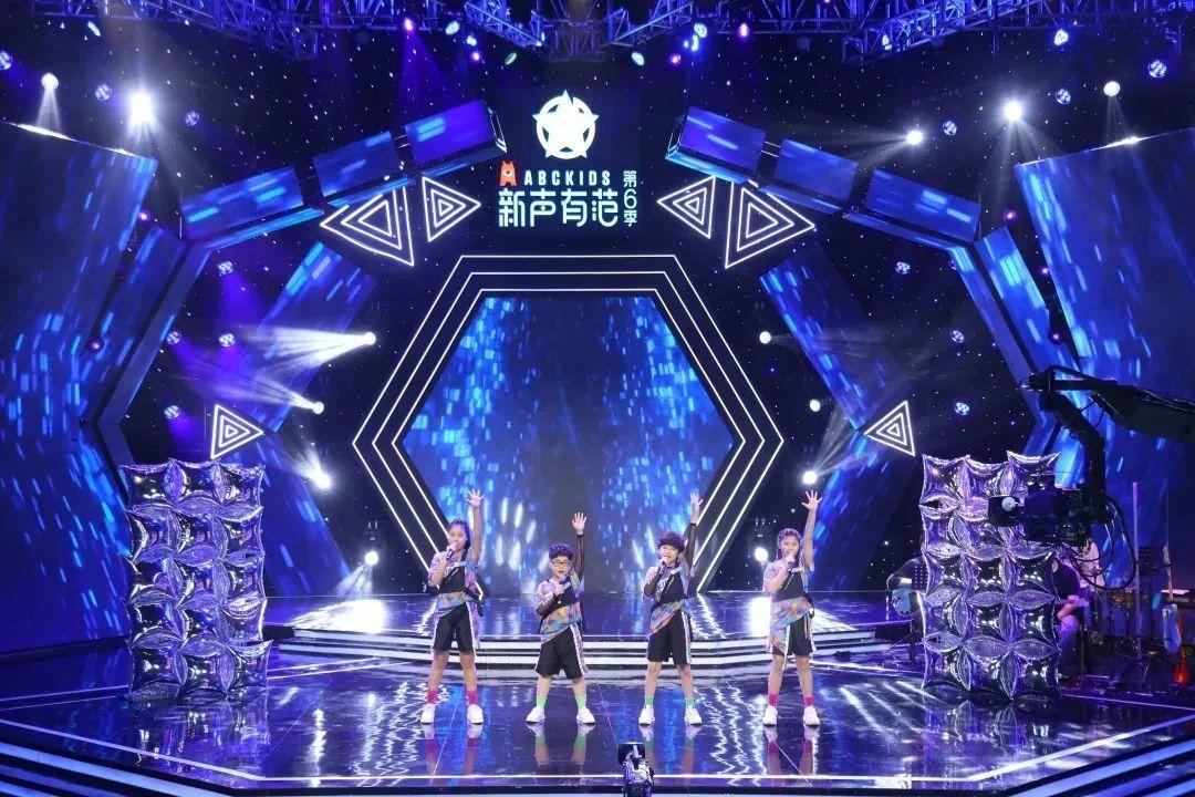 背景音乐系统_音乐图片背景_rain和 李孝利舞蹈 音乐背景