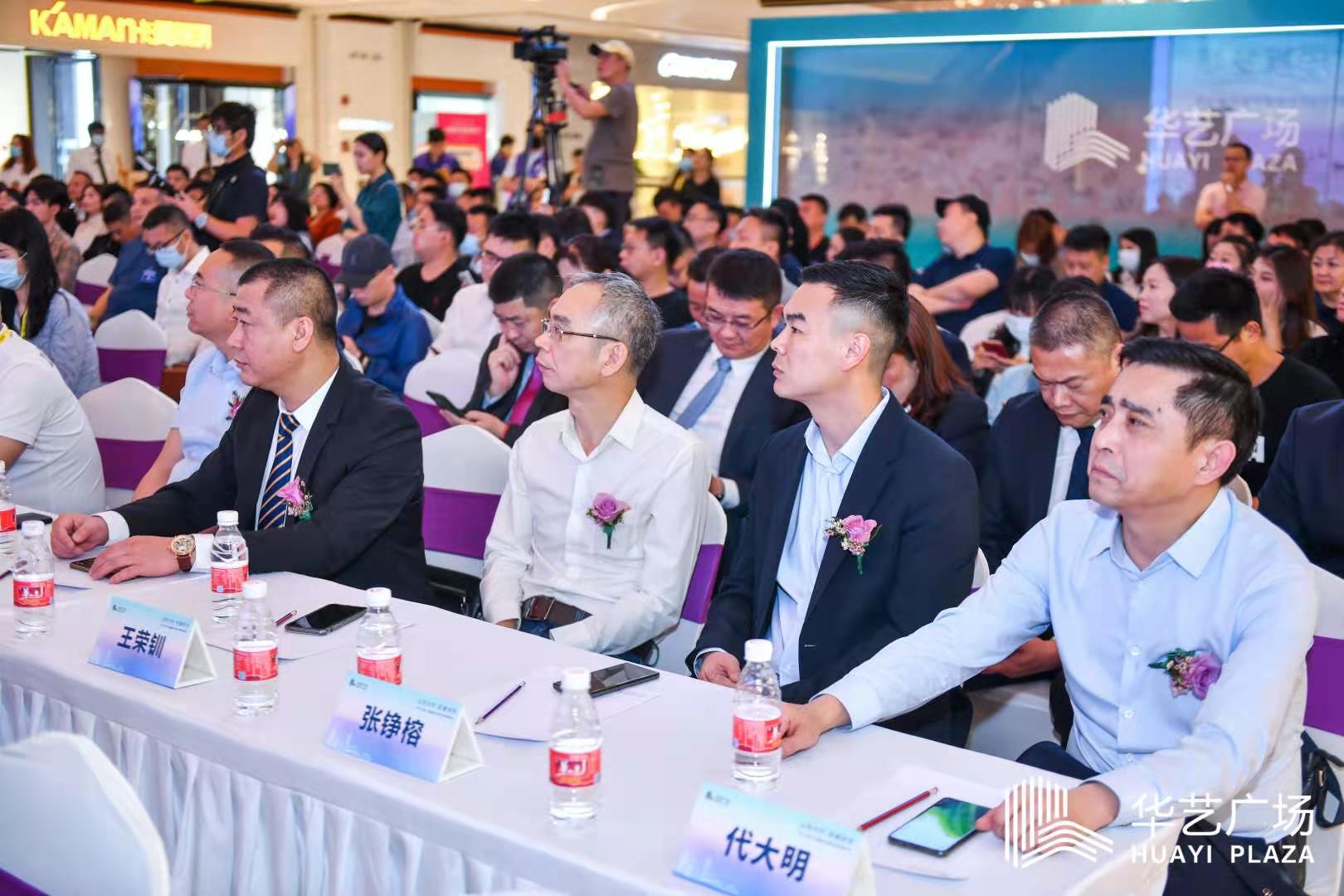 舞台灯具光参数标准_舞台灯具_舞台灯具模型