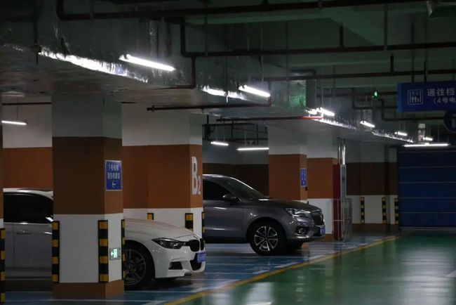 鸿路钢构 智能停车_博创智能停车_智能停车场