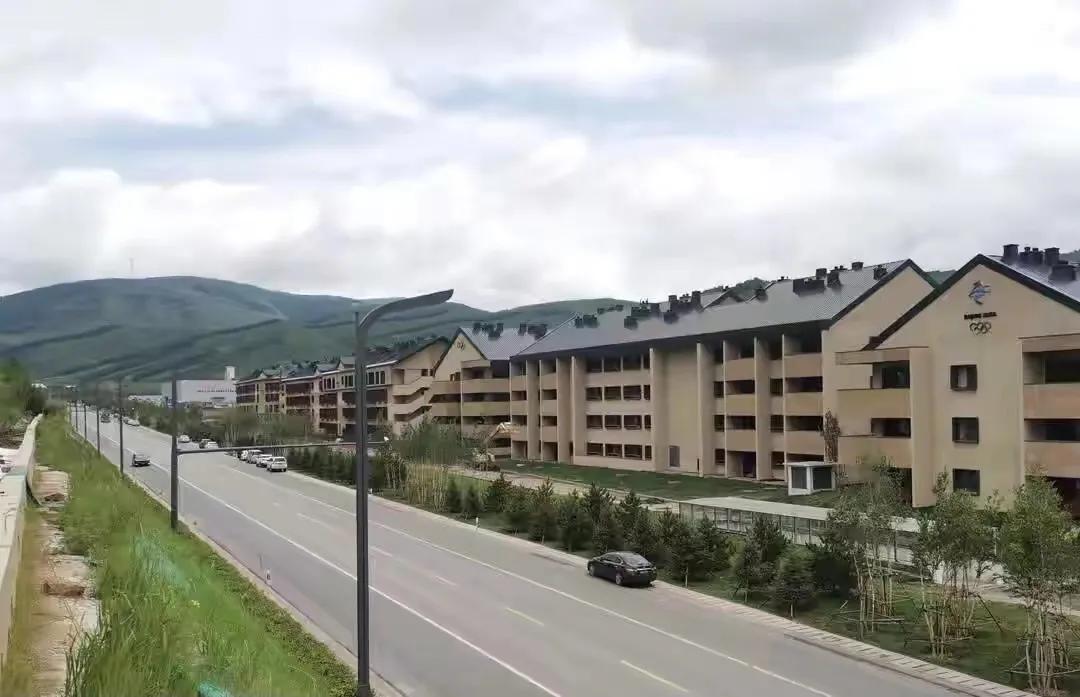 成都华体智慧路灯，不仅“火出圈”，而且红遍全国