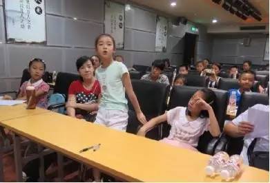 动态精彩青秀区（2016-110）：打造楼宇精细化服务“升级版”；开展夜市燃气安全隐患排查检查行动；津头街道开展道德讲堂活动