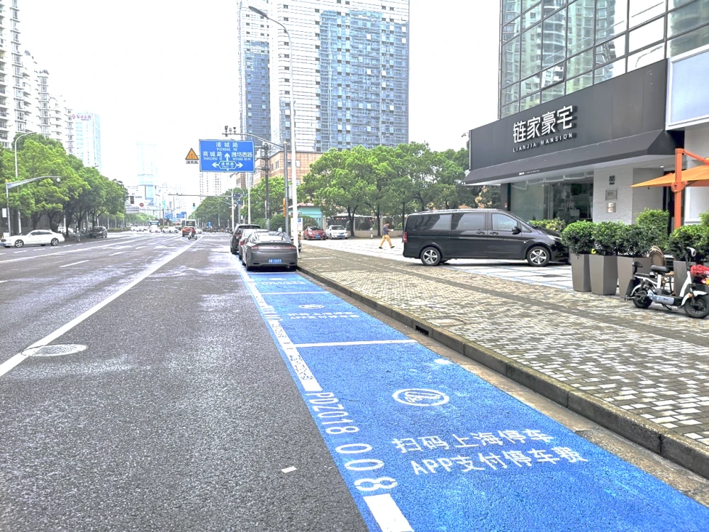 小区停车智能门禁系统_智能停车系统_智能停车