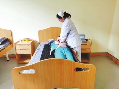智慧养老产业_智慧养老解决方案_智慧养老