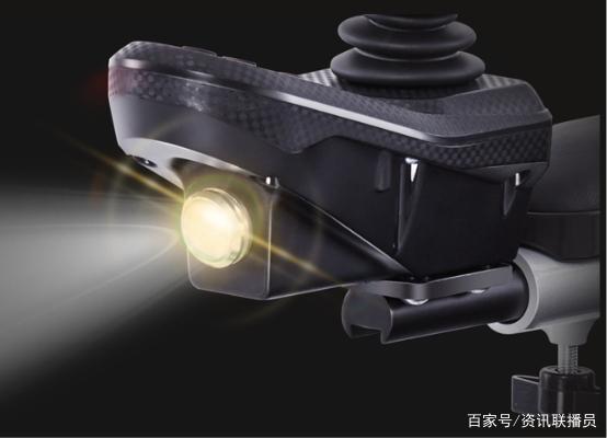 \\实现校园大规模交互液晶智能平板系统集群控制_智能控制器_别墅智能照明控制