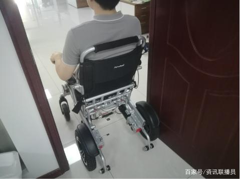 \\实现校园大规模交互液晶智能平板系统集群控制_别墅智能照明控制_智能控制器
