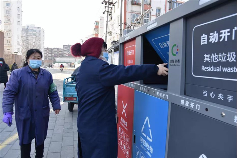 挂桶式垃圾车报价 挂桶式垃圾_东风5吨挂桶垃圾车图片_智能垃圾桶