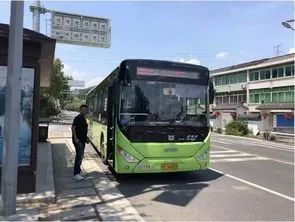 智能公交电子站牌_深圳智能电子站牌_智能电子站牌