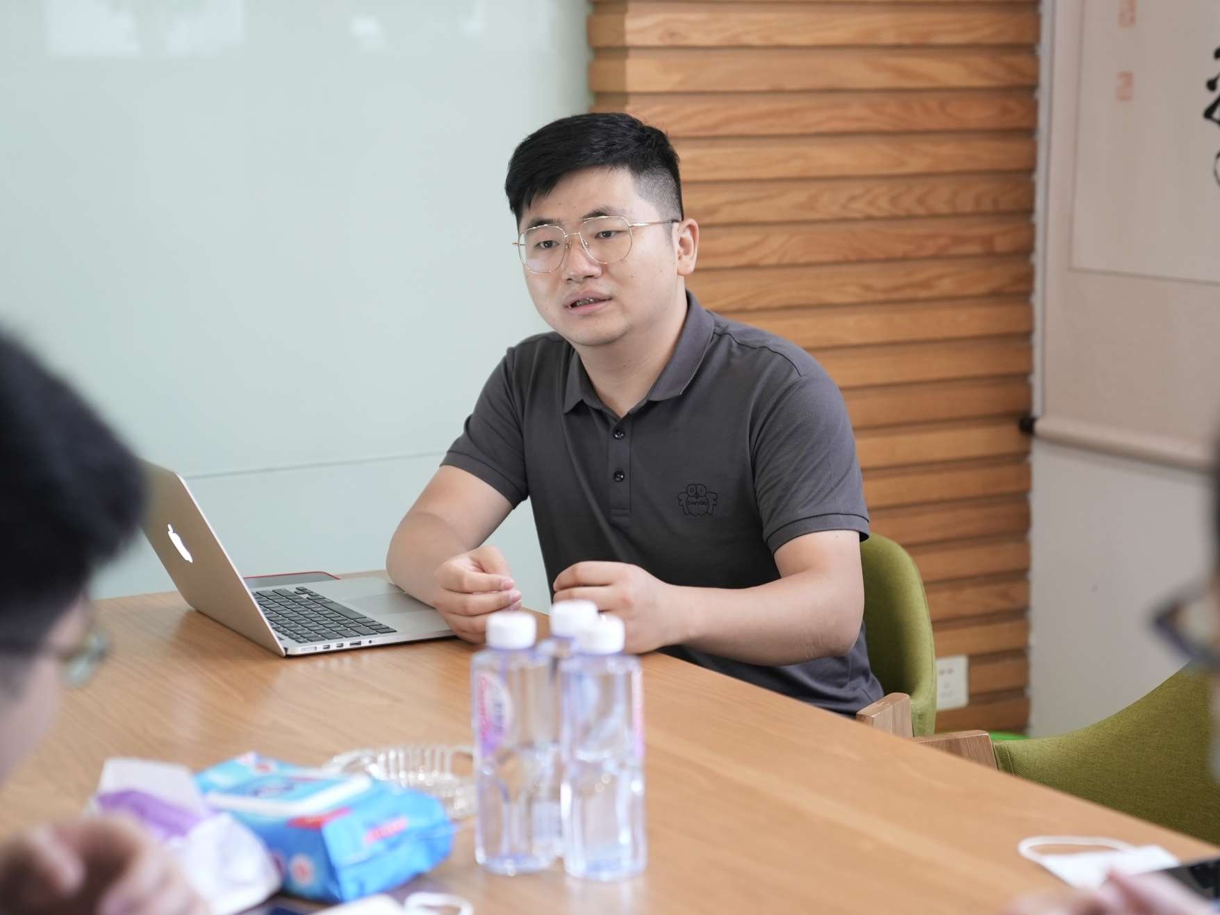 武汉江森自控_武汉楼宇自控_武汉炫彩led楼宇亮化工程公司