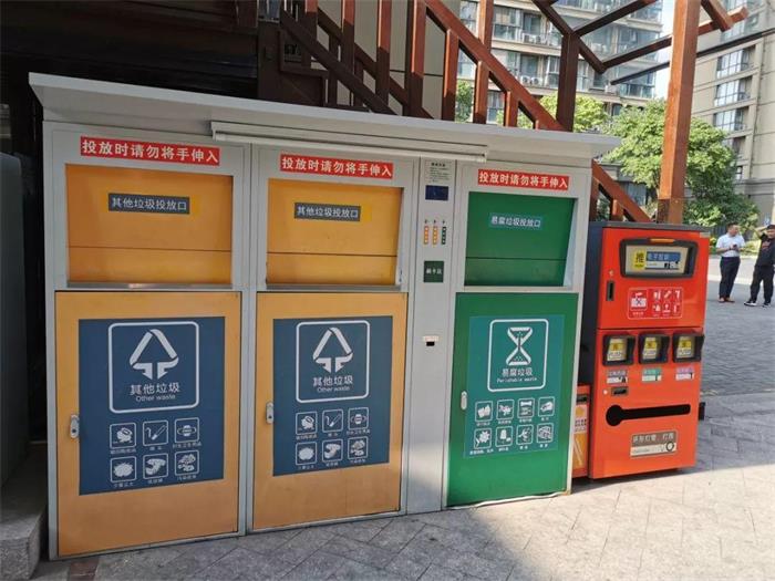 垃圾入桶温馨提示_挂桶式垃圾车报价 挂桶式垃圾_智能垃圾桶