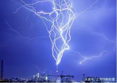 led感应地砖灯_雷达感应led灯 辐射_led感应灯