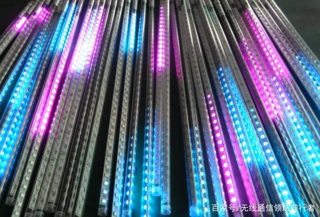 led感应灯_人体感应led灯_雷达感应led车库灯