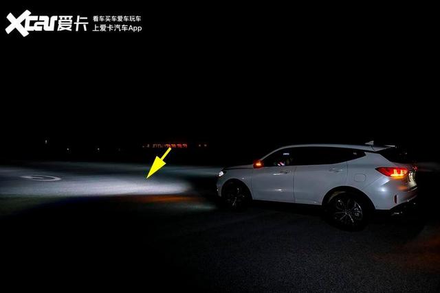 led广告箱led灯颜色与字颜色_led工矿灯led厂房灯工厂灯_led像素灯