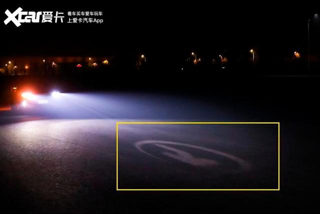 led像素灯_led工矿灯led厂房灯工厂灯_led广告箱led灯颜色与字颜色