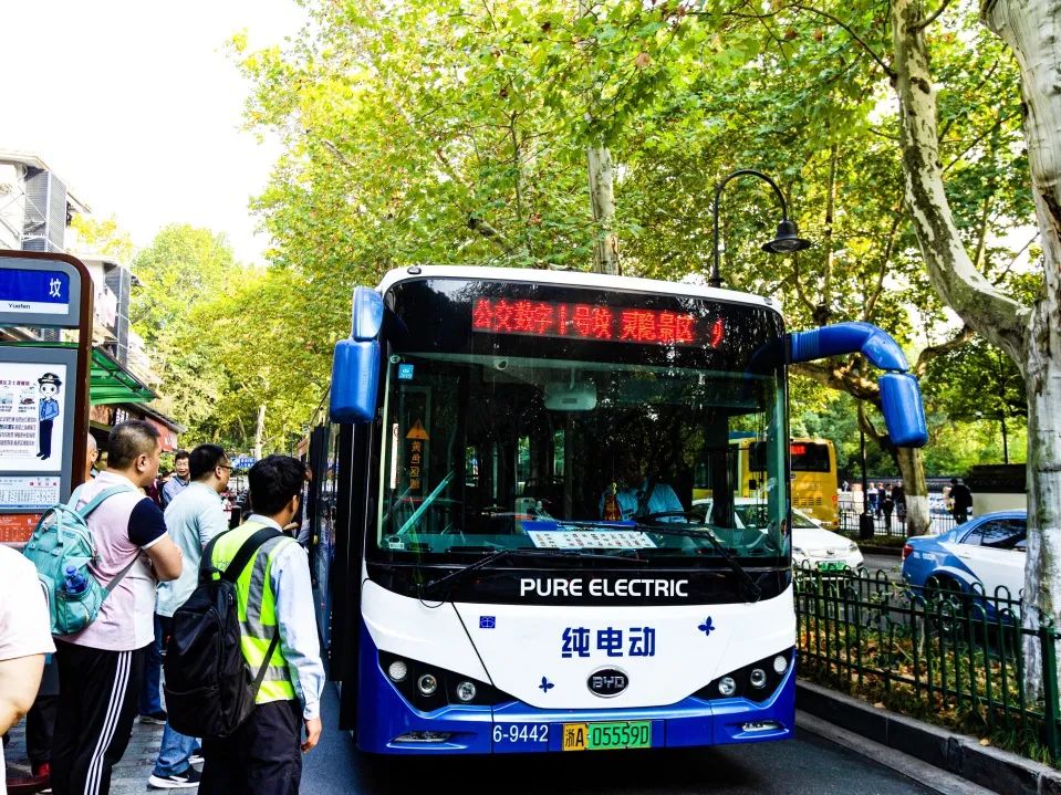重庆 公交线路智能查询 覆盖_武汉智能公交电脑版_智能公交