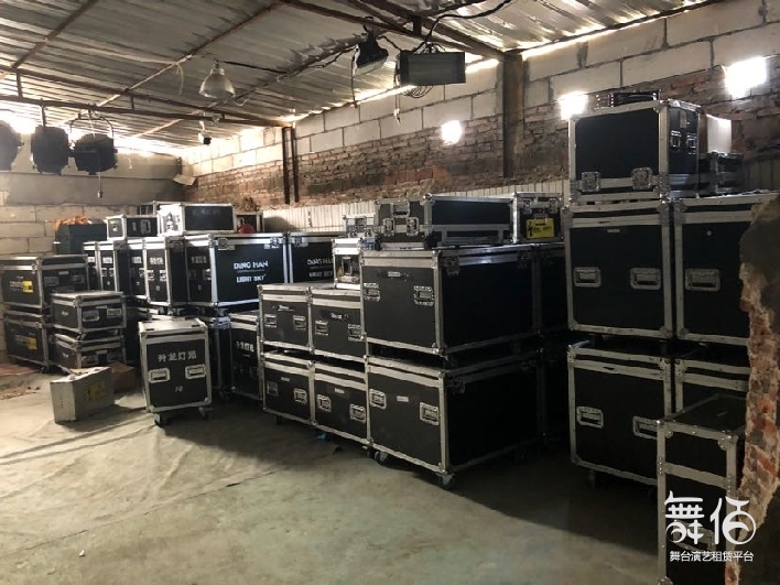 舞台灯具_舞台灯具科技感_舞台灯具设计