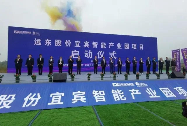 智慧工厂与智能工厂关注哪些方面_智慧工厂_智慧工厂实训室